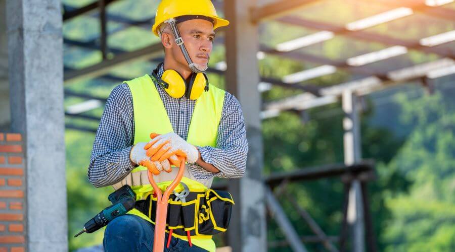 Professional gutter cleaning in Panama City Beach, FL